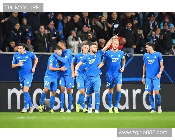 德国足球6号球员在赛场上的崭露头角与未来发展潜力分析